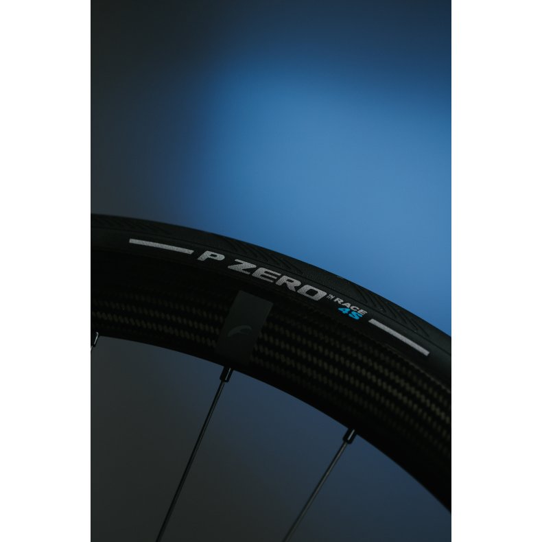 Pirelli P ZERO Race 4S