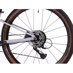 Superior F.L.Y. 24 8 Speed DISC