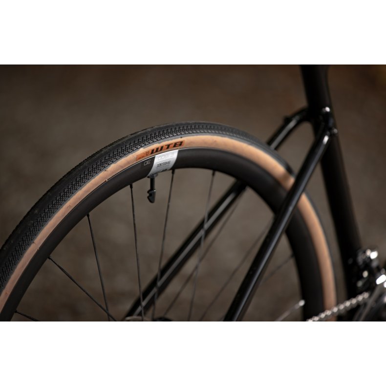 Rock Machine Lukk Carbon 80 2 x 12 Speed 105